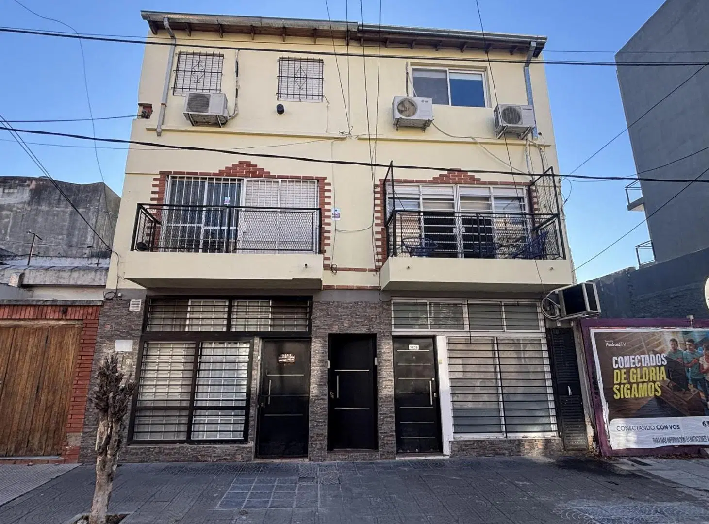 VENTA PH 3 AMBIENTES EN MONTE CASTRO 4