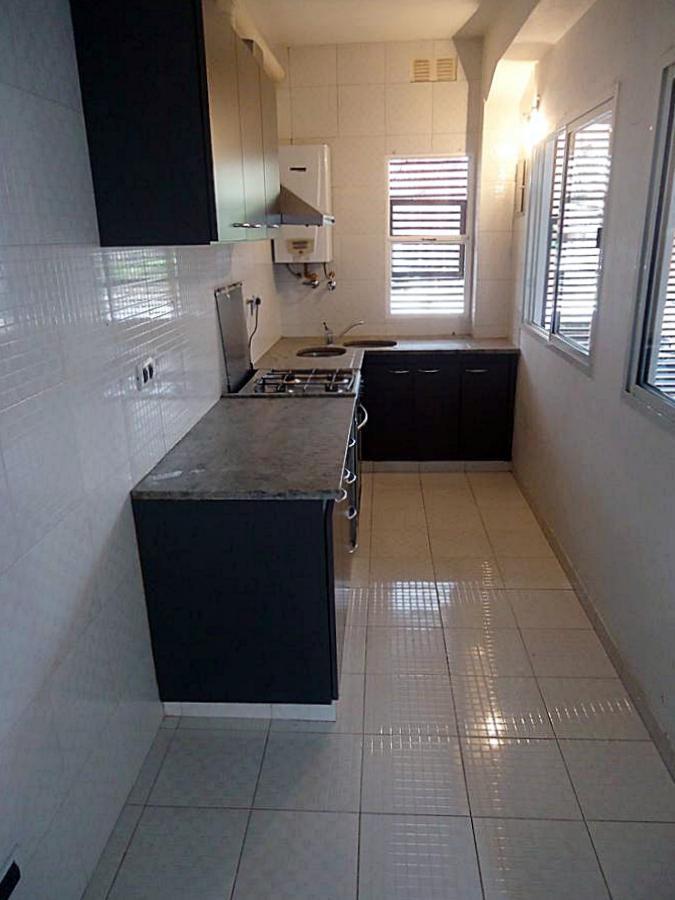 Foto de VENTA CASA MULTIFAMILIAR EN FLORIDA MITRE, imagen 3