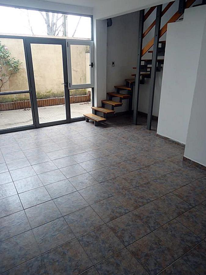 Foto de VENTA CASA MULTIFAMILIAR EN FLORIDA MITRE, imagen 2