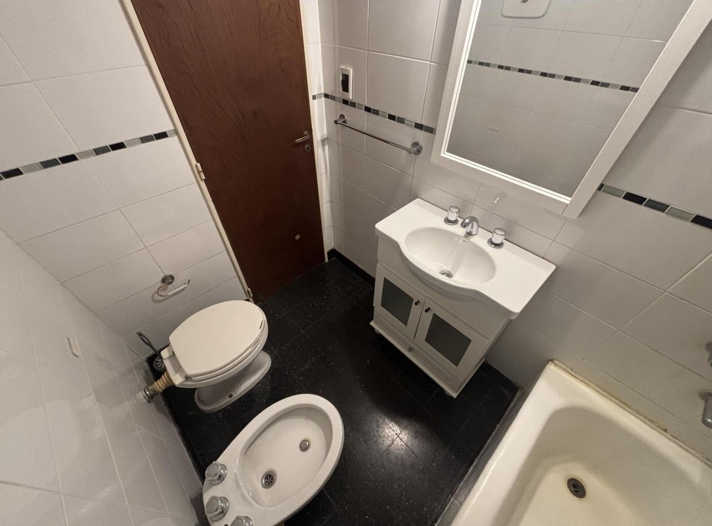 Foto de ALQUILER DEPARTAMENTO 2 AMBIENTES EN OLIVOS, imagen 4