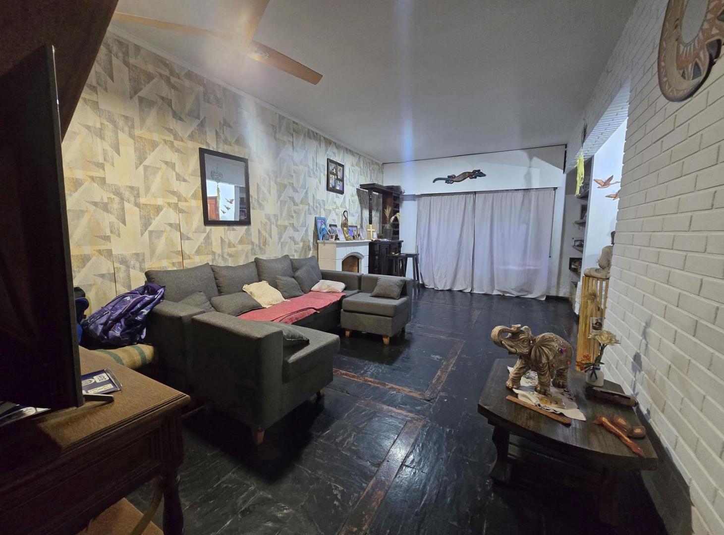 Foto de VENTA DÚPLEX DE 4 AMBIENTES EN VILLA ADELINA, imagen 3