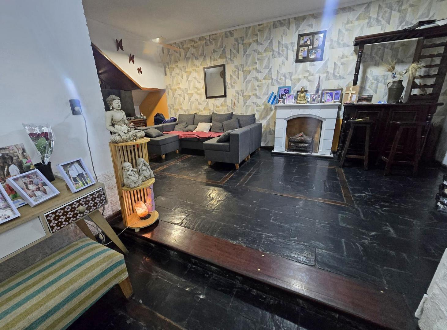Foto de VENTA DÚPLEX DE 4 AMBIENTES EN VILLA ADELINA, imagen 1