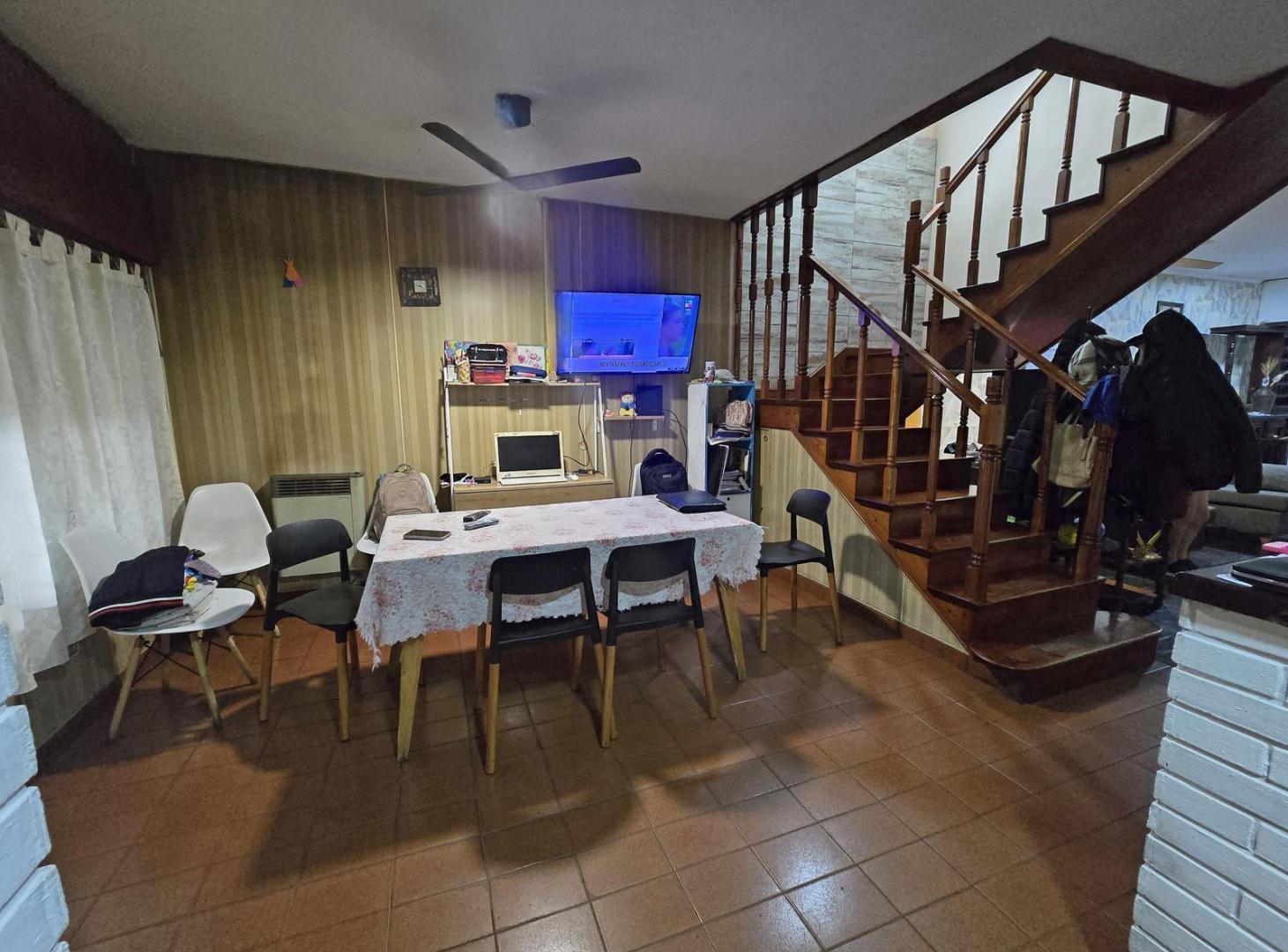 Foto de VENTA DÚPLEX DE 4 AMBIENTES EN VILLA ADELINA, imagen 4