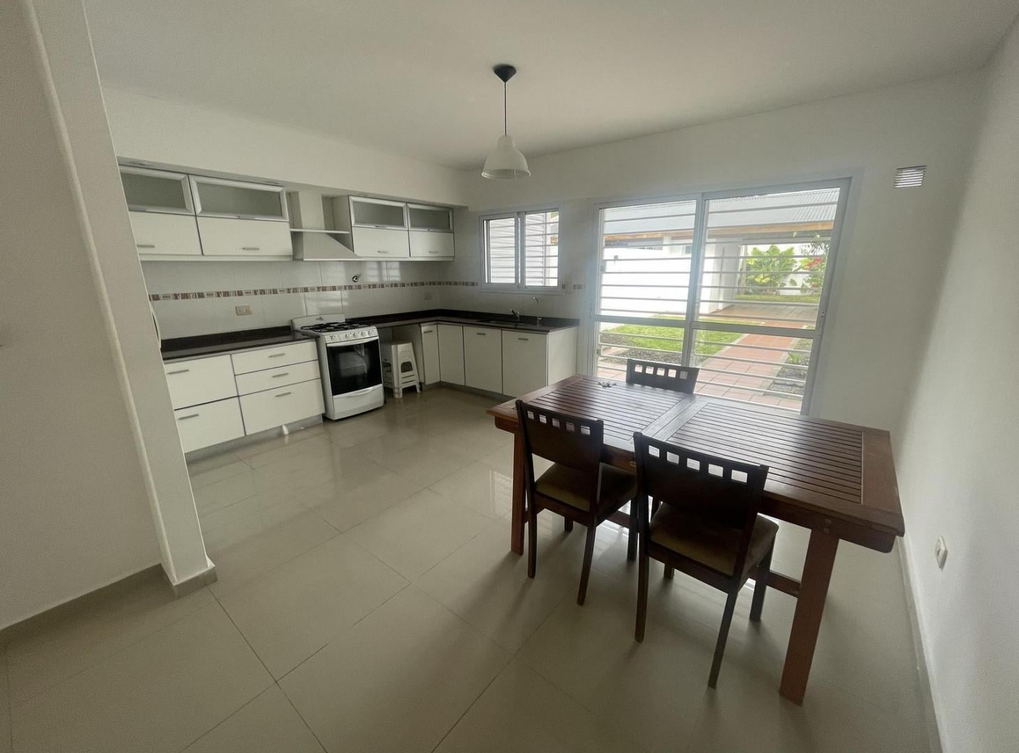 Foto de ALQUILER DÚPLEX 5 AMBIENTES EN VILLA ADELINA, imagen 3