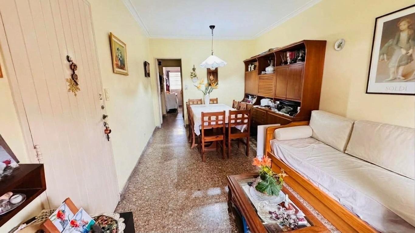 Foto de VENTA CASA 3 AMBIENTES EN MARTÍNEZ, imagen 2