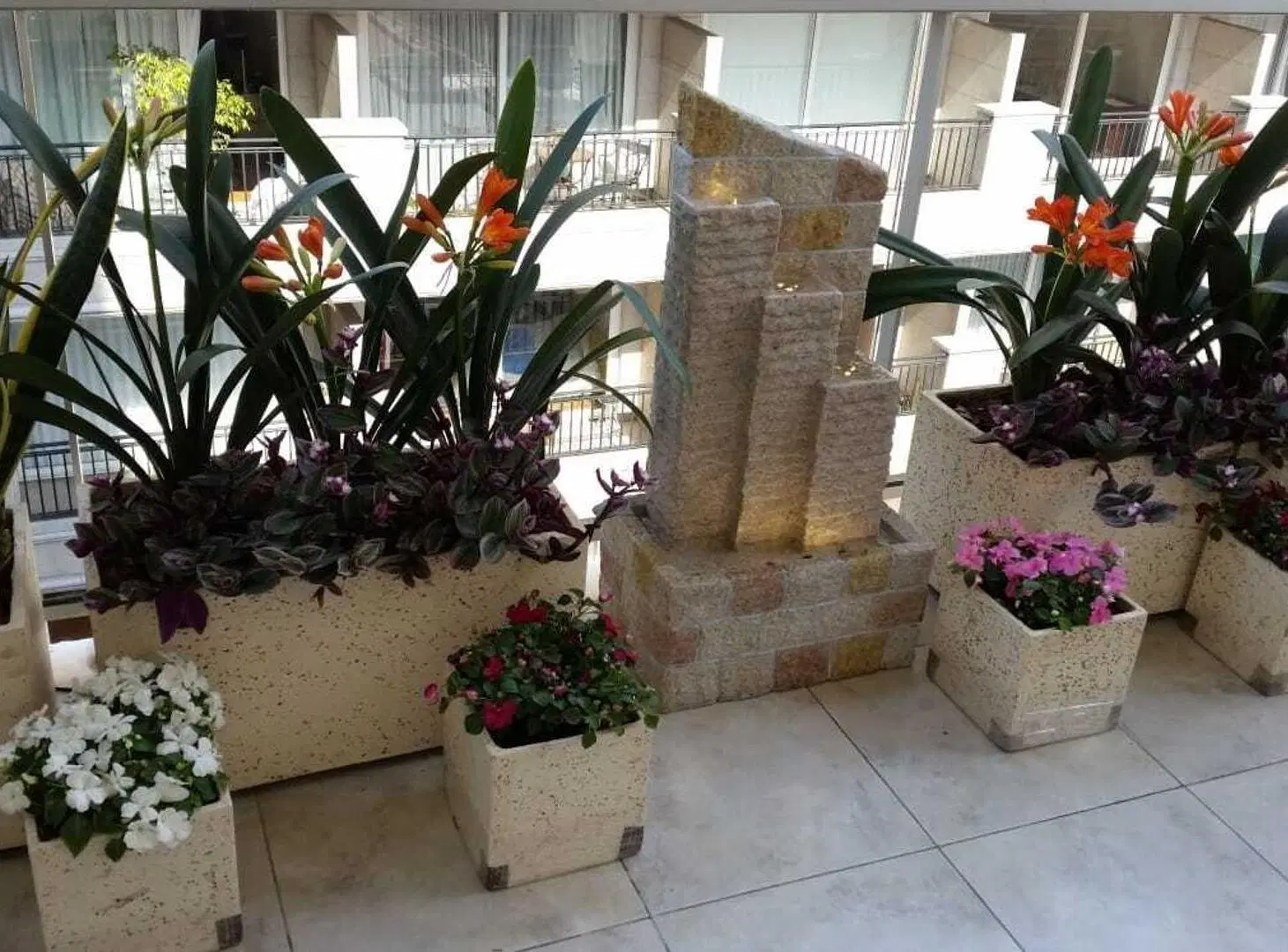 Amplio monoambiente balcón, vestidor, piscina,y parrilla 5