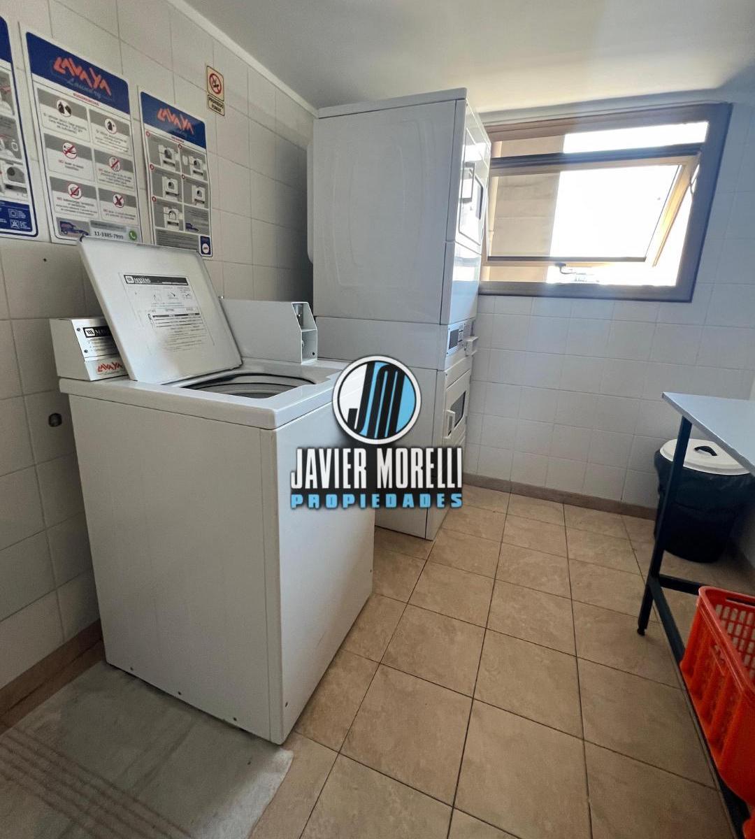 Foto de Departamento. Venta. Caballito. 3 Ambientes c/terraza propia. Vista, imagen 3