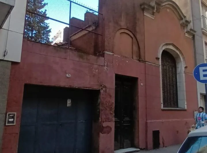 COMERCIAL, CASONA con PARQUE  4