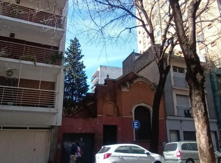 COMERCIAL, CASONA con PARQUE  1