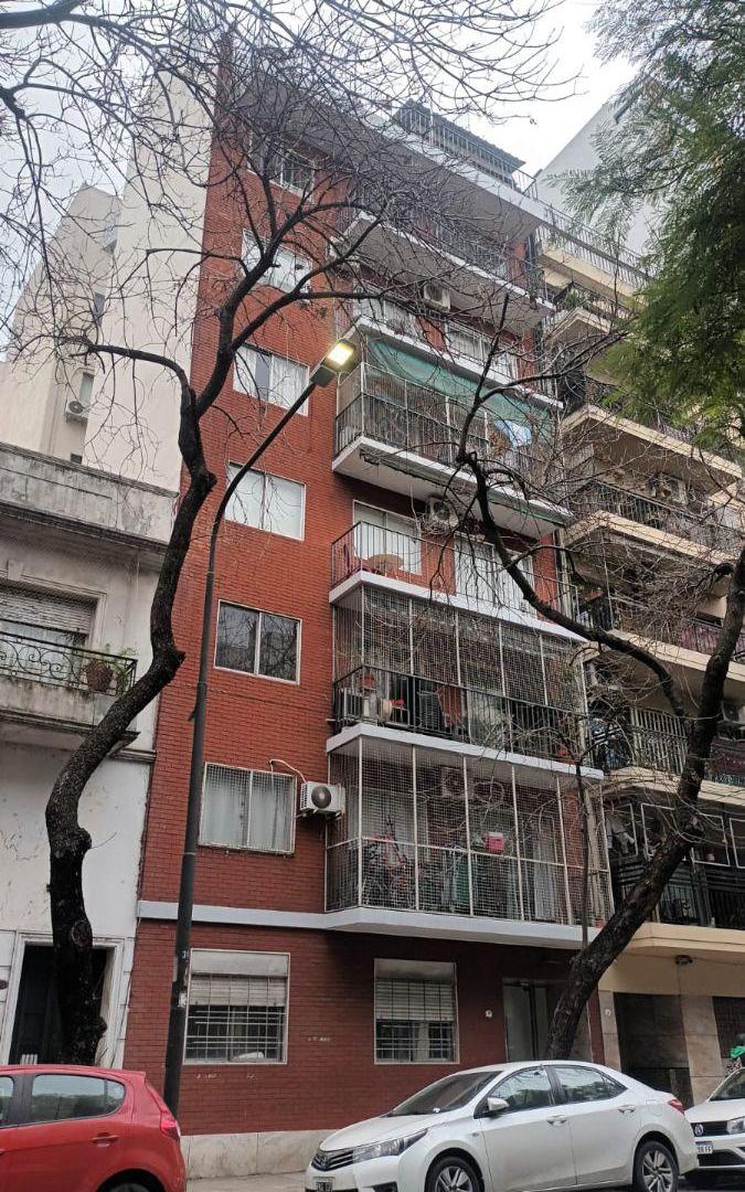 CABALLITO A METROS DEL SUBTE A /2 AMBIENTES LUMINOSO CON BALCON