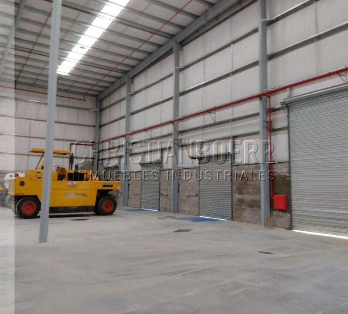 P Ind Pilar - 5.000 m a Estrenar. Docks de Carga. Playa. Spri 3