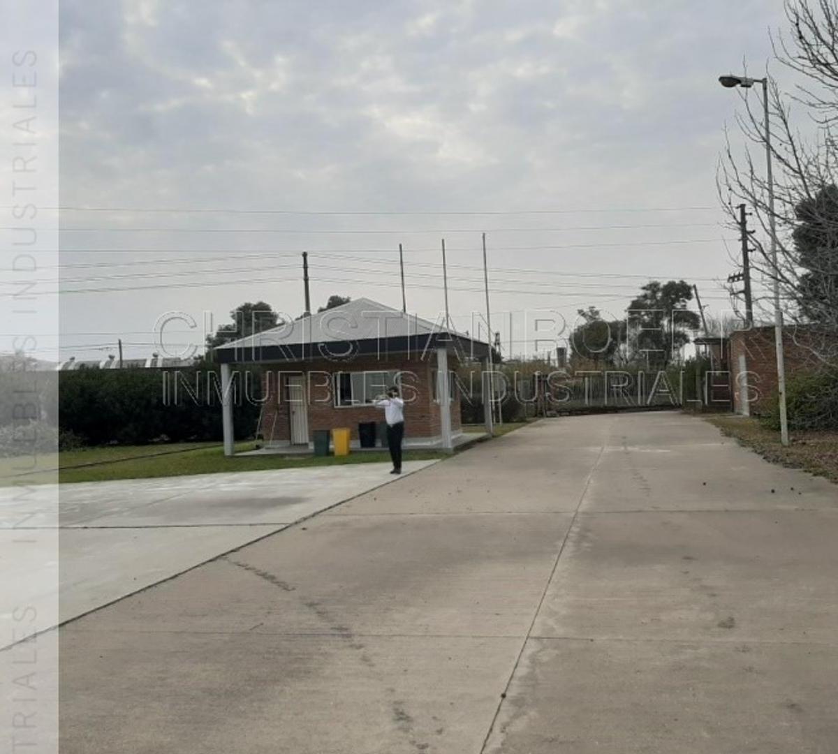 Centro Ind Garin 4.700 m Cub Logisticos - Posib Sumar 12.300 m 2