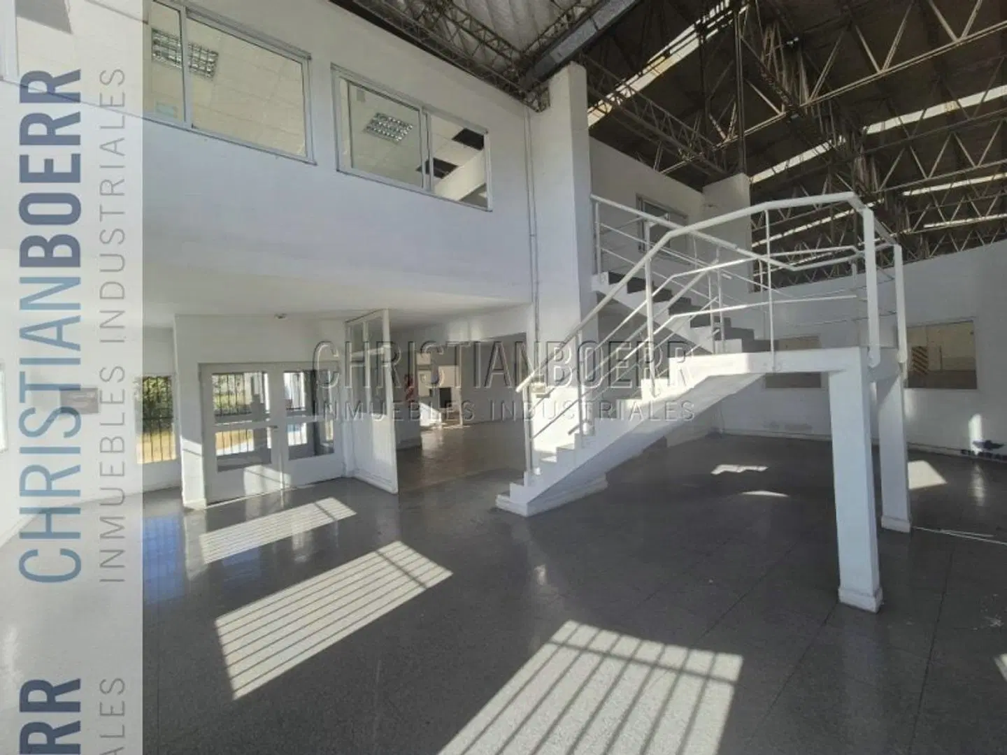 2.400m² cub dentro del Parque Industrial Campana 4