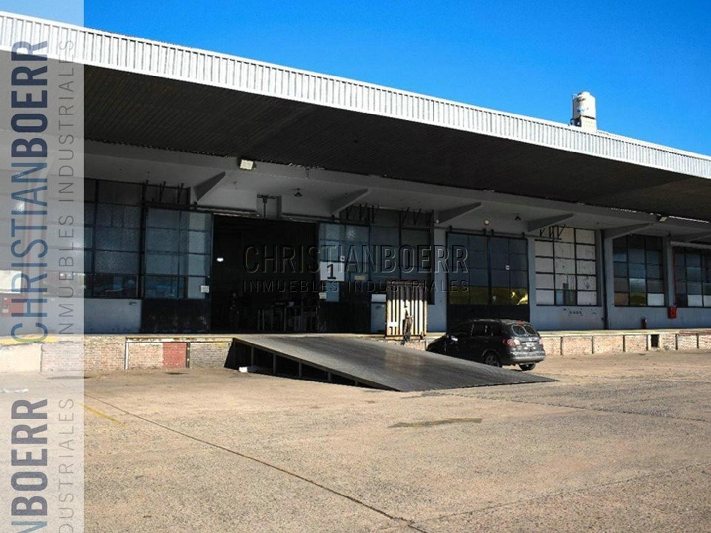 Foto de Deposito de 2315m² + OFICINAS - V. Ballester, imagen 2