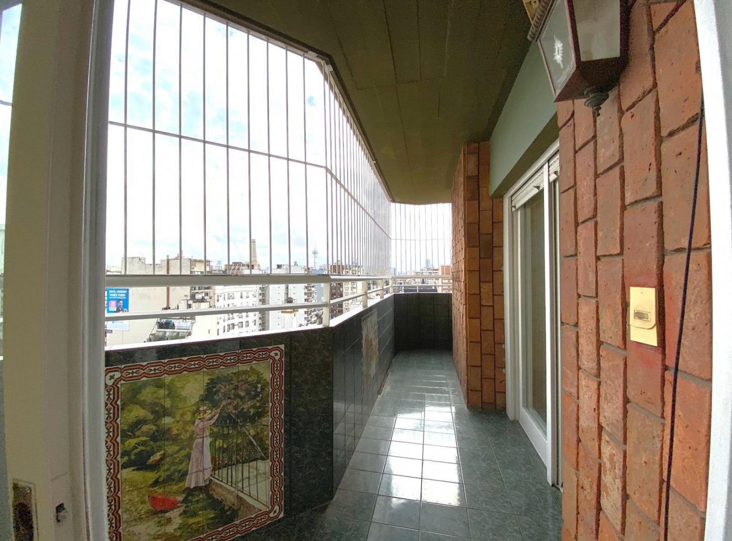 Foto de Riobamba al 1000 - Barrio Norte - Departamento de 3 ambientes con, imagen 3