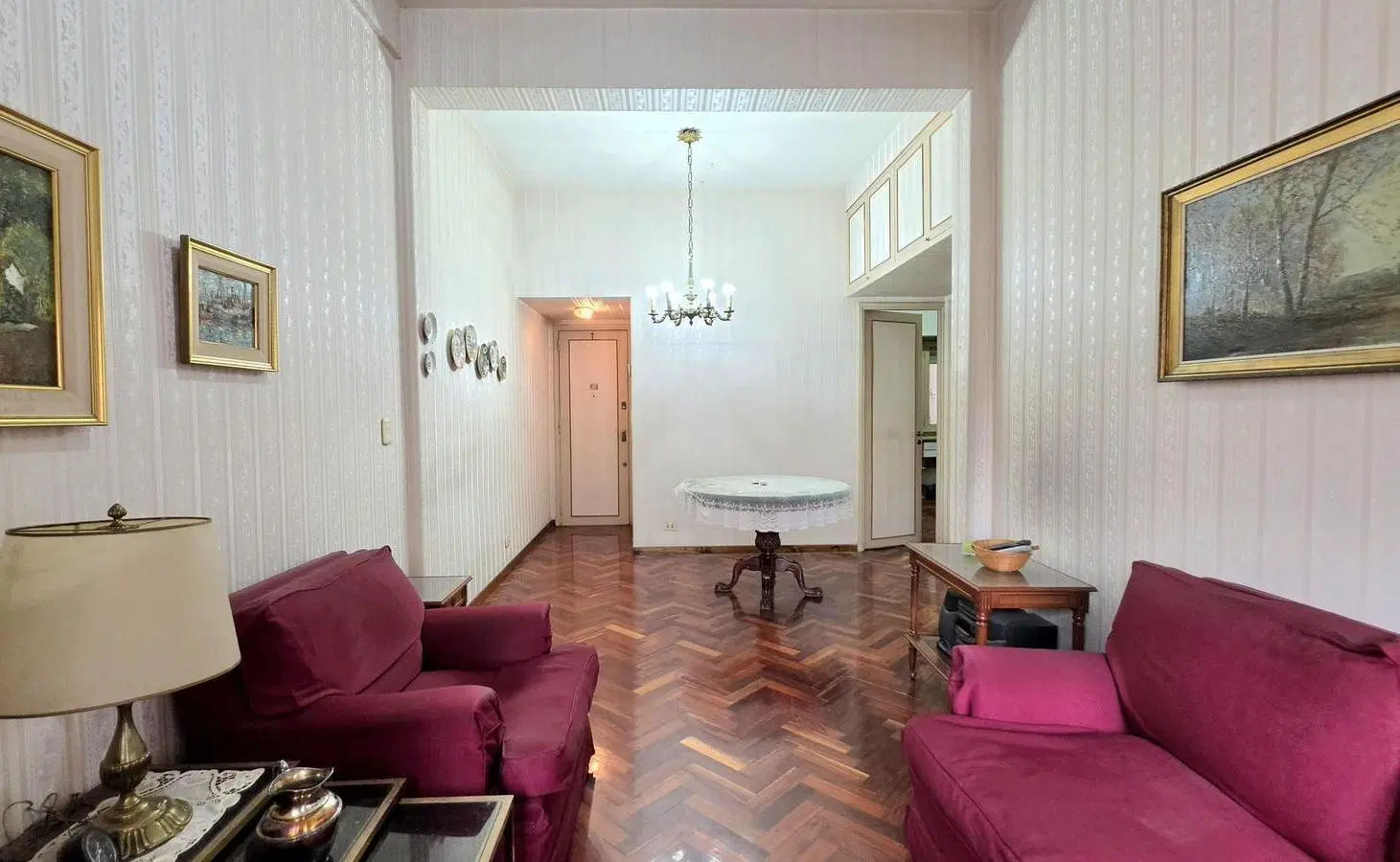 Departamento de 3 ambientes al frente con balcón 5