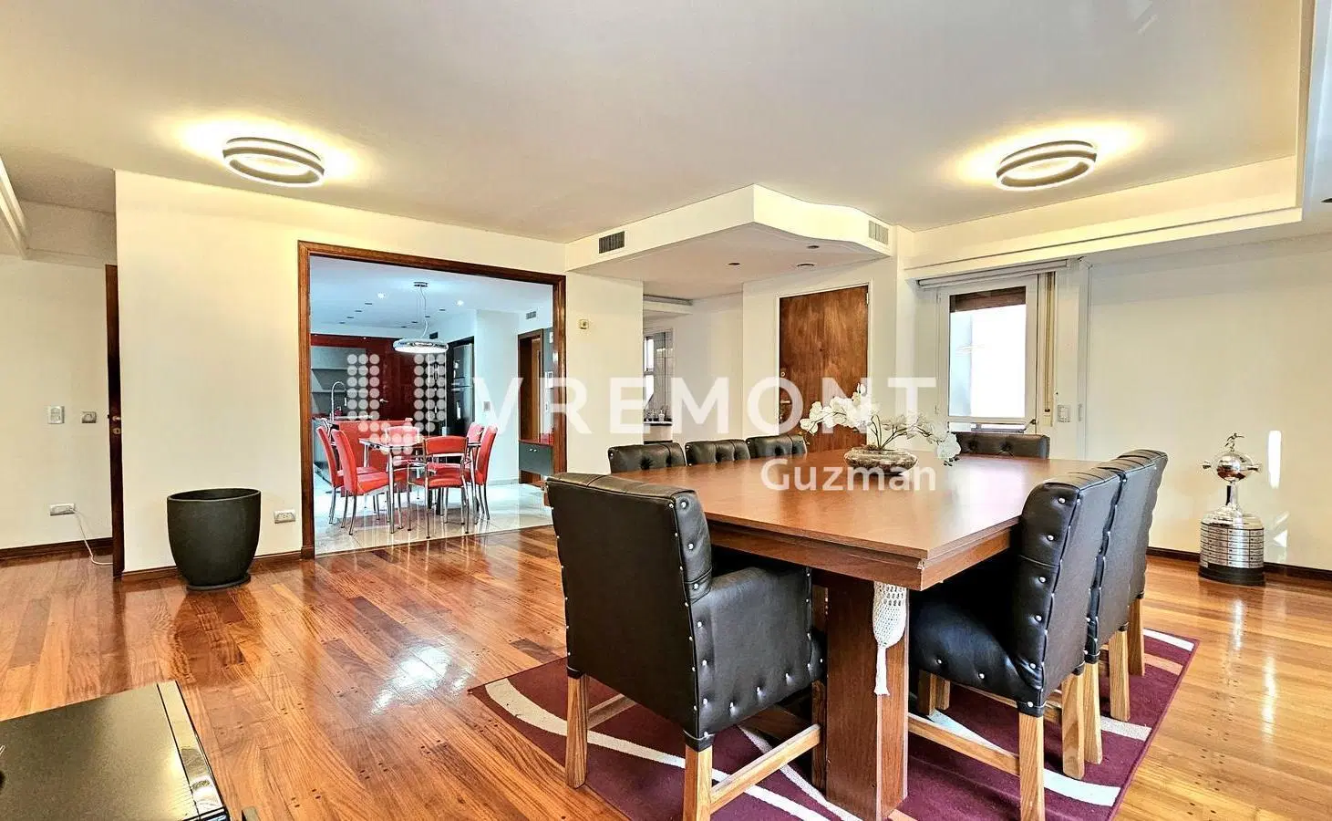 Departamento de 5 ambientes con dependencia y 2 cocheras - Caballito 2