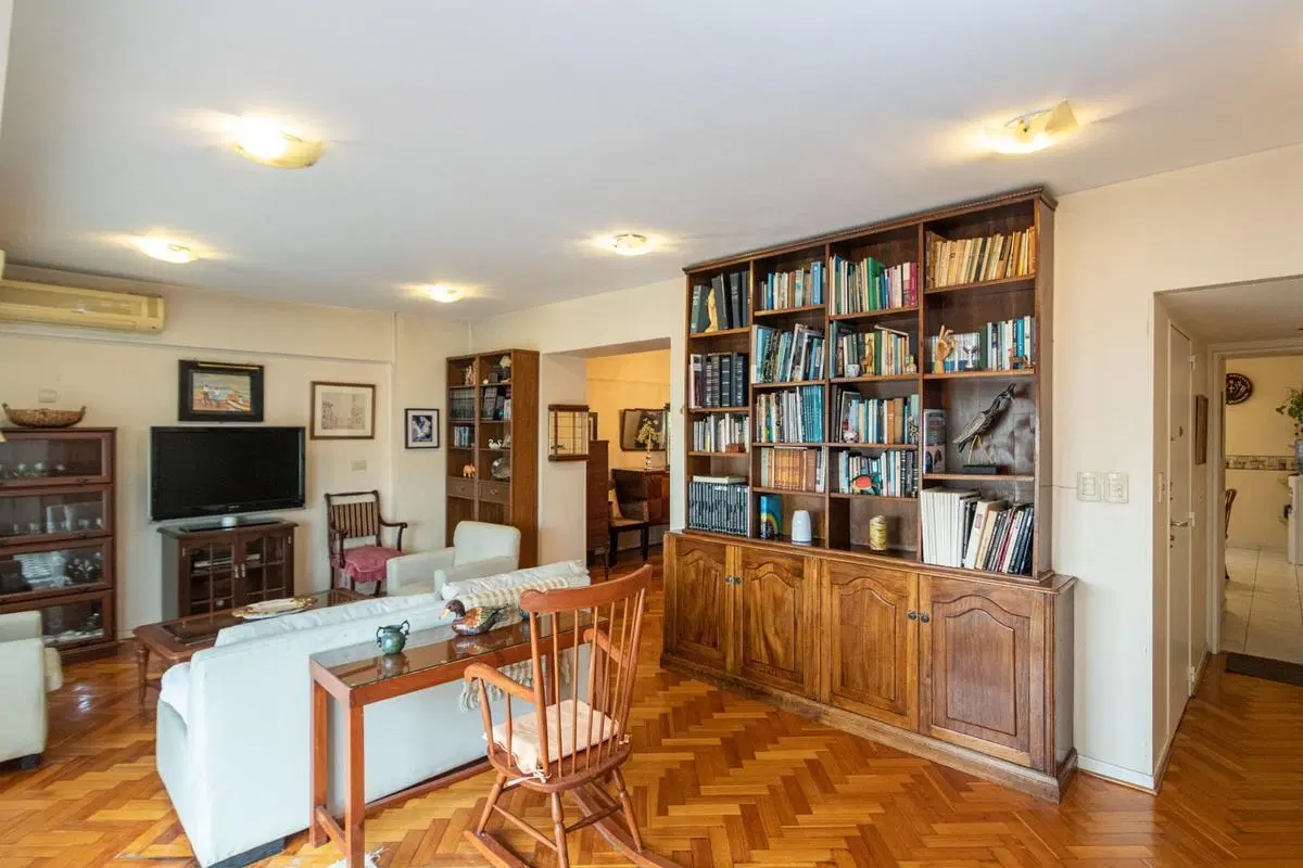 Rivadavia 4500  Departamento de 5 ambientes con 2 deps y balcón terraza  Caballito 5