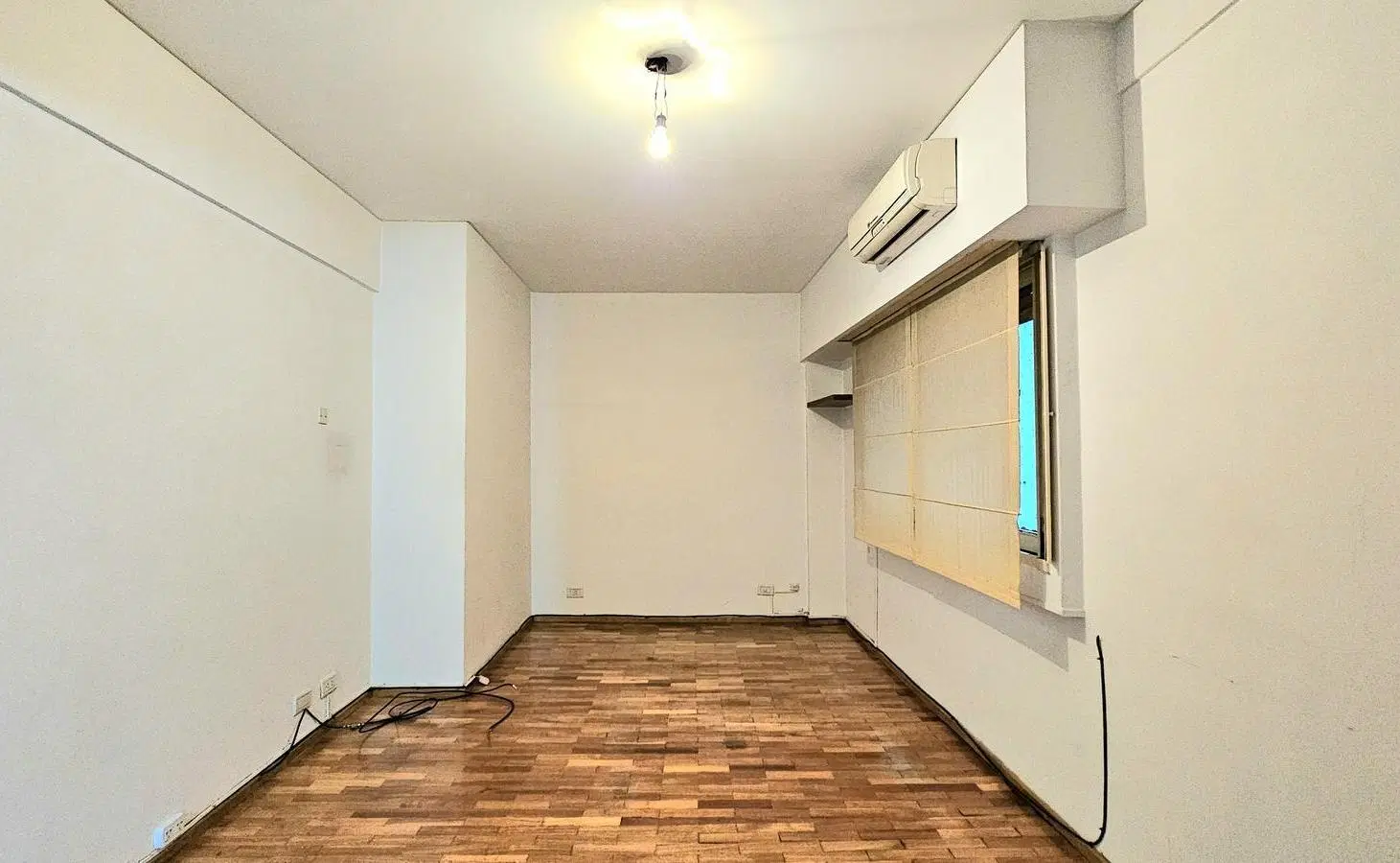 Av. La Plata 200 - Monoambiente con cocina independiente y baño completo - Caballito 5