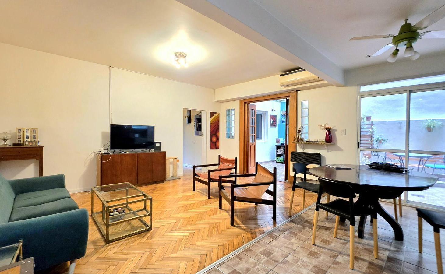 Foto de Gral. Urquiza al 1100 - Departamento en venta de 4 ambientes con patio, imagen 2