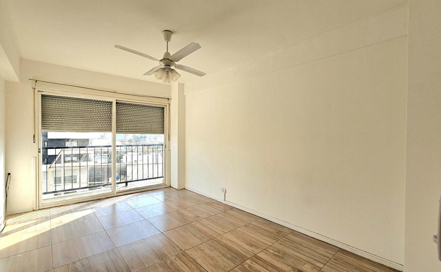 Foto de Donado 800 Departamento de 2 ambientes con balcón muy luminoso Villa, imagen 4