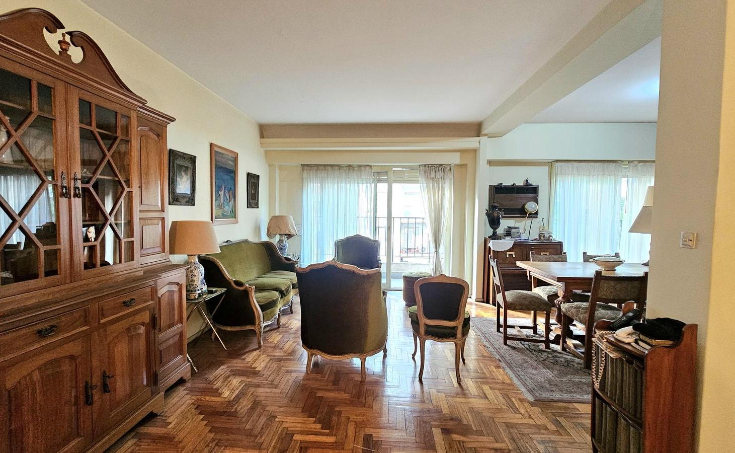 Foto de Zabala al 2400 - Belgrano - Departamento de 3 ambientes con dependencia, imagen 1