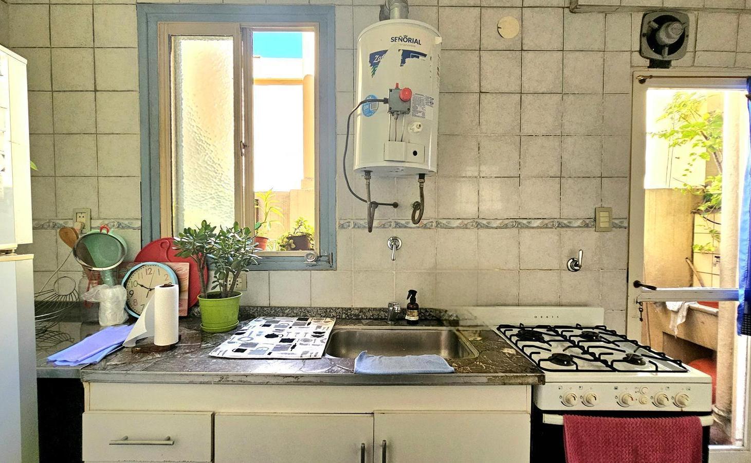 Foto de Hidalgo al 200 - Caballito - Departamento de 3 ambientes en buen estado, imagen 2