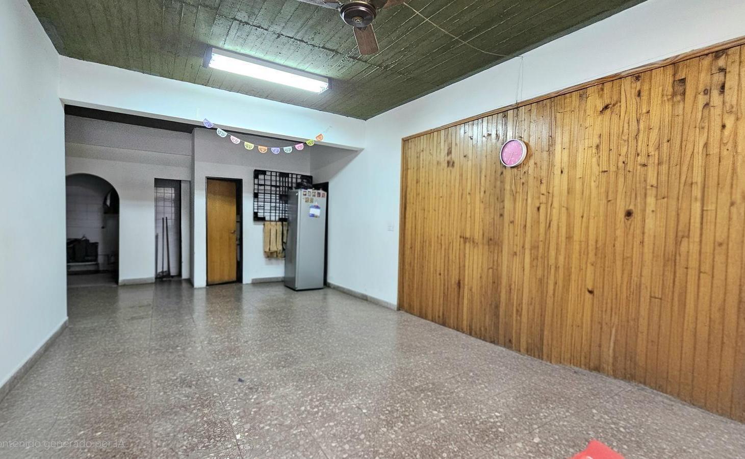 Foto de Salcedo al 3200 - Casa en block con dos departamentos garage y local, imagen 5