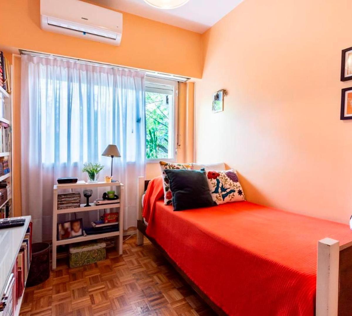 Venta - P. Goyena 500 – Caballito - 4 Amb. Frente C/ Balcon 5