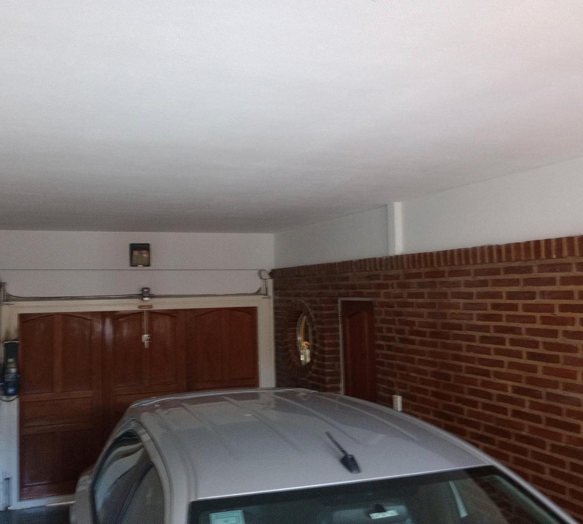 Venta - Villa Urquiza - 5 Ambientes - Jardin - Piscina 2