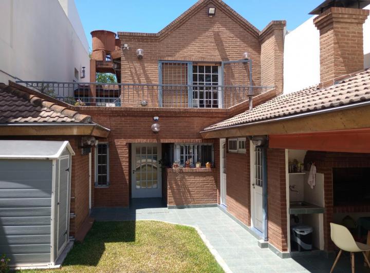 VENTA - Villa Urquiza - 5 Ambientes - Jardin - Piscina 2