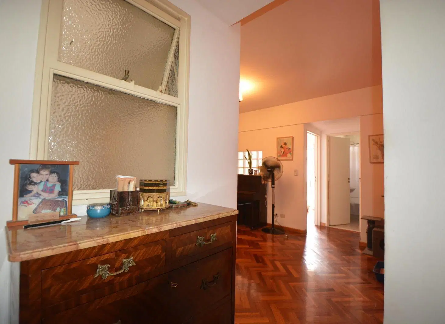 2 AMB. VENTA PALERMO , Contrafrente con amplio patio , Luminoso , guardacoches 2