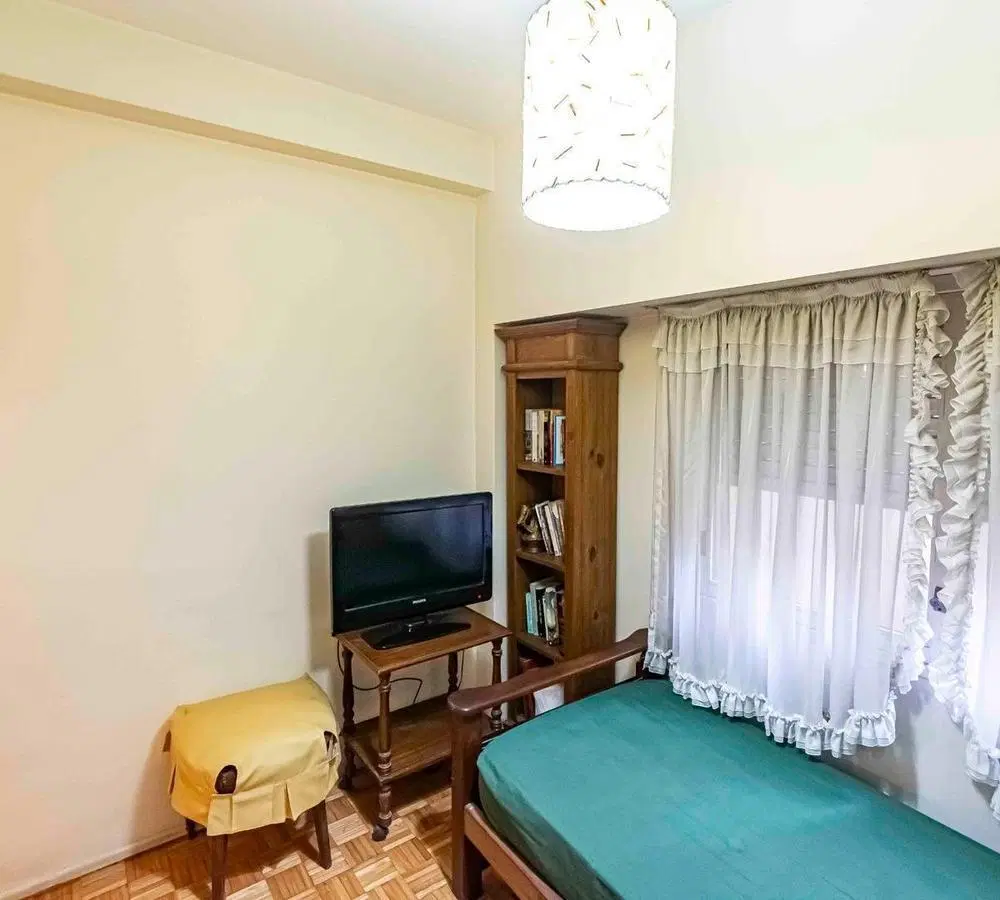VENTA - 4 AMBIENTES C/ DEP - BALCON CORRIDO - COCHERA 4