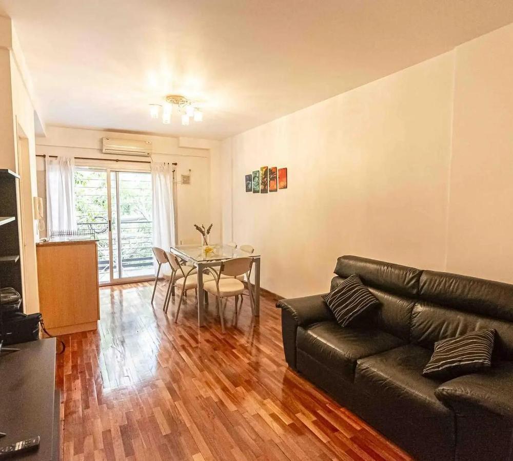 VENTA - PALERMO - Gorriti 3600 - Frente con balcon - Luminoso