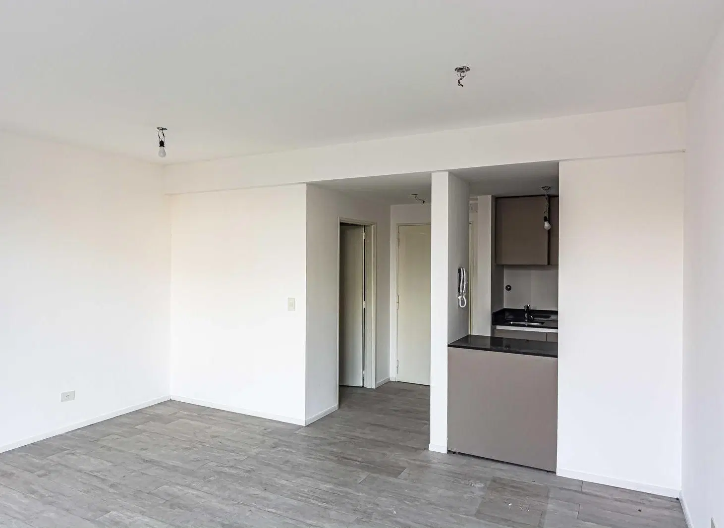VENTA - MONOAMBIENTES - ALMAGRO - ZONA HOSPITAL ITALIANO - APTO PROFESIONAL 5