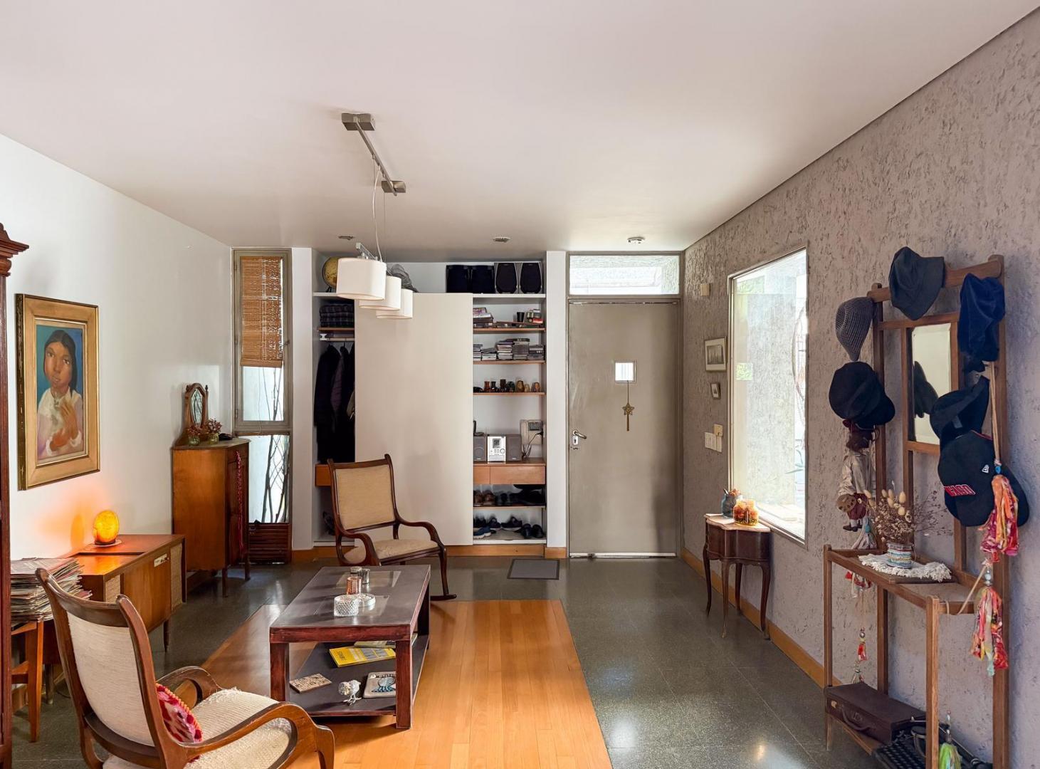 Foto de Casa en Palermo - en dos plantas , con parque , quincho y parrilla, imagen 2