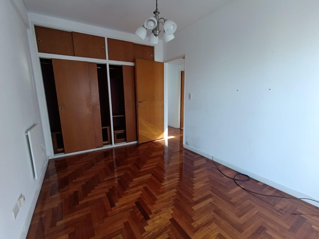 Foto de 4 ambientes - Flores - Rivera Indarte 100 Piso al Frente - 2 Balcones, imagen 1