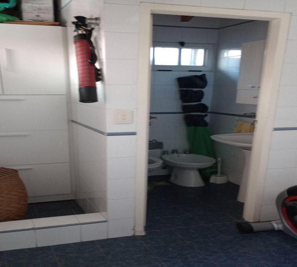 Foto de VENTA - Villa Urquiza - 5 Ambientes - Jardin - Piscina, imagen 4