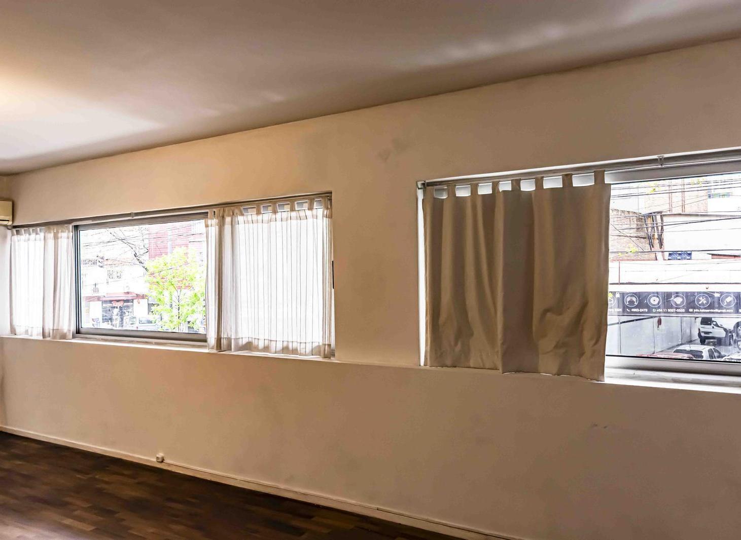 Foto de Alquiler - Monoambiente - Cabrera 3300 - Barrio Norte - Luminoso, imagen 2