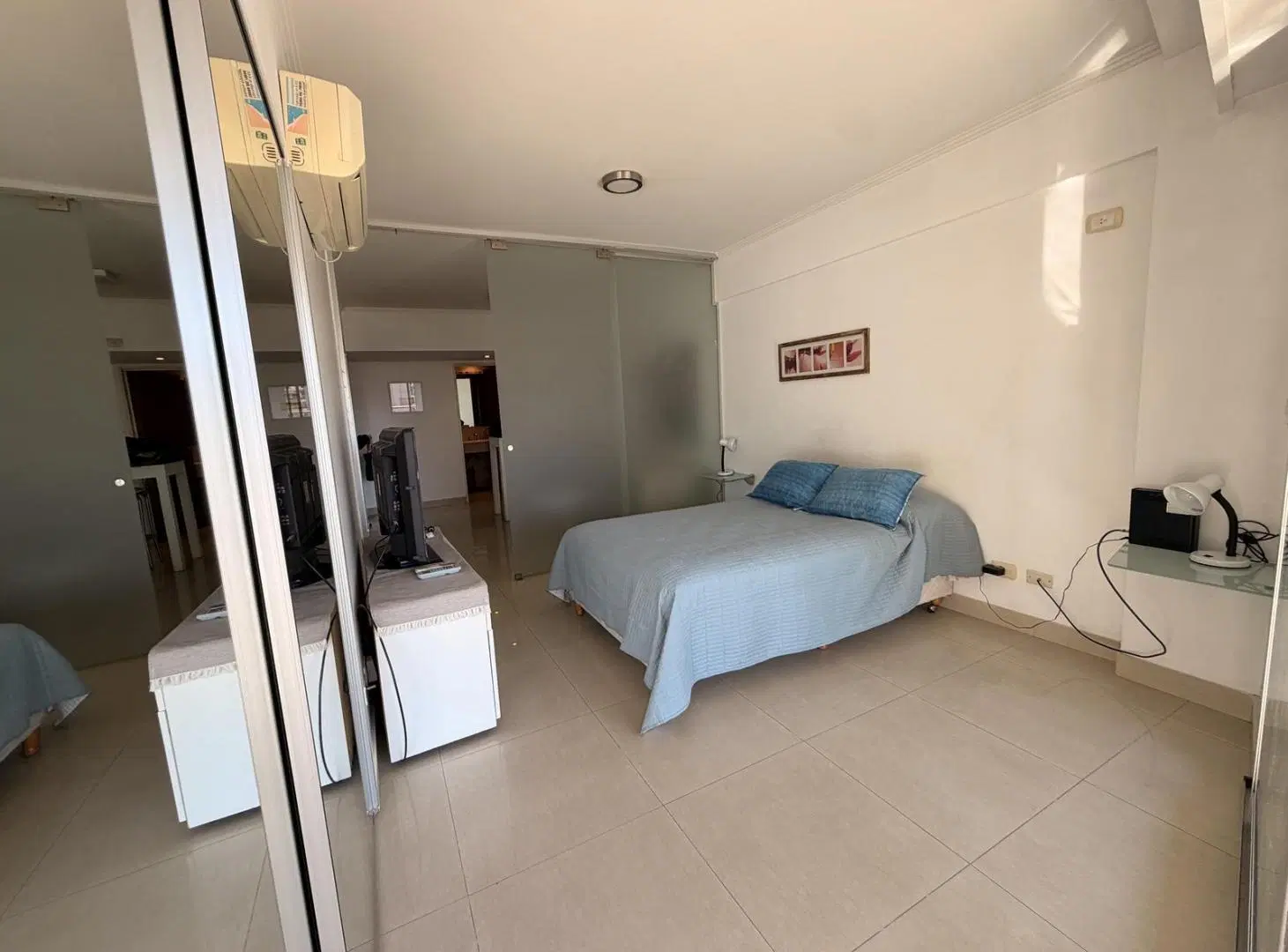 Alquiler departamento  monoambiente 4