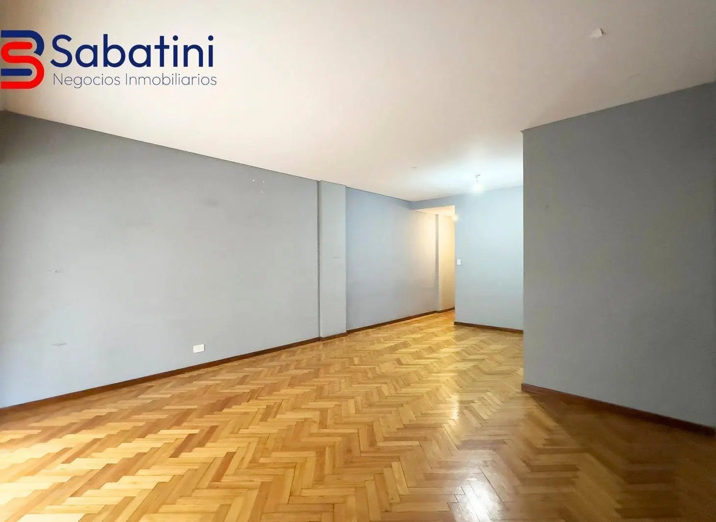 Departamento de 3 ambientes con dependencia, cochera y baulera en Belgrano | APTO CRÉDITO 2