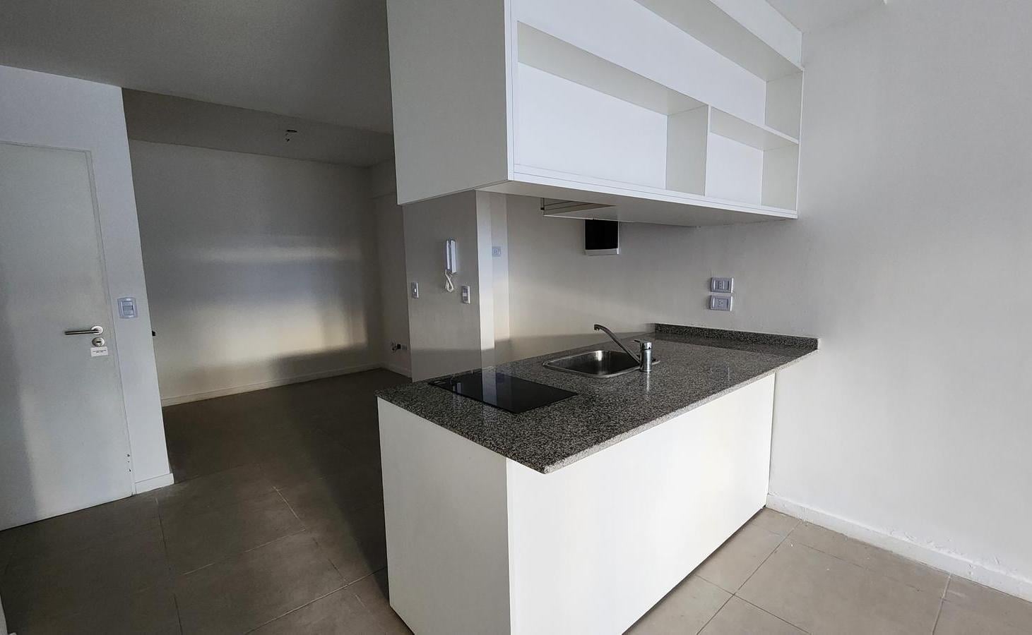 Foto de Saavedra. Amb divisible en venta (54m2) con cochera. Casi a estrenar, imagen 5