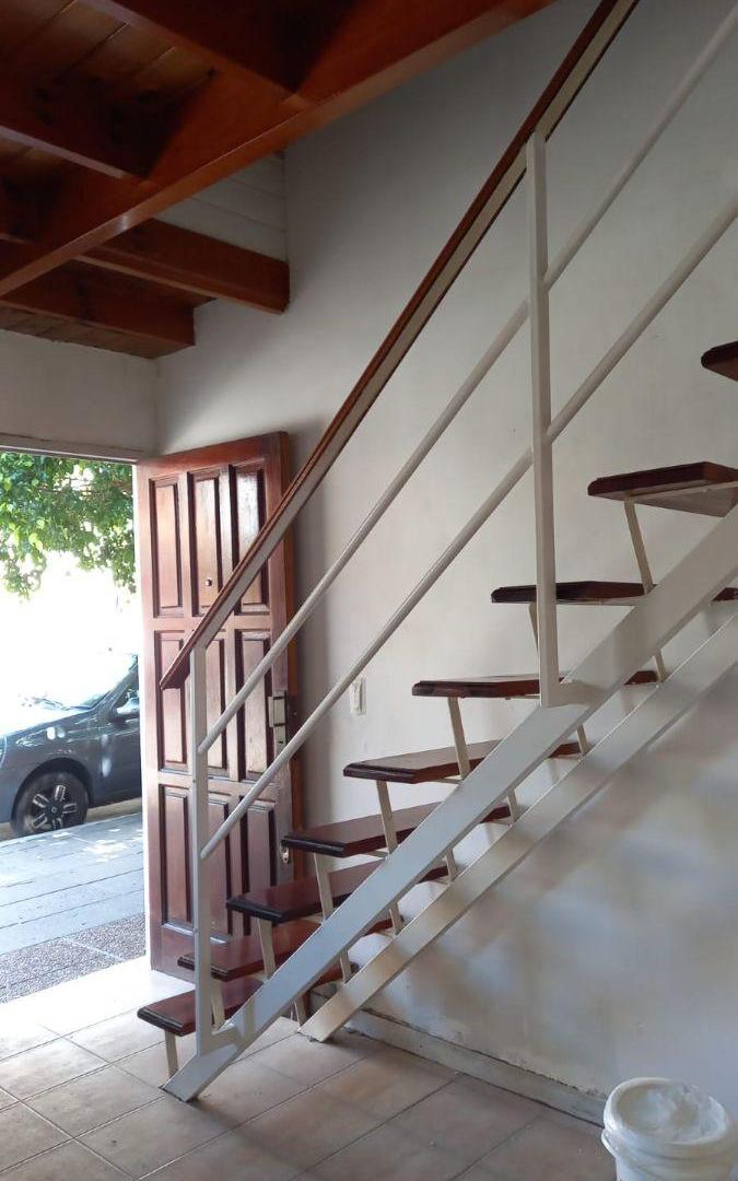Foto de Duplex 3 ambientes de 43 m² Patio a pasos centro comercial Urquiza y, imagen 4