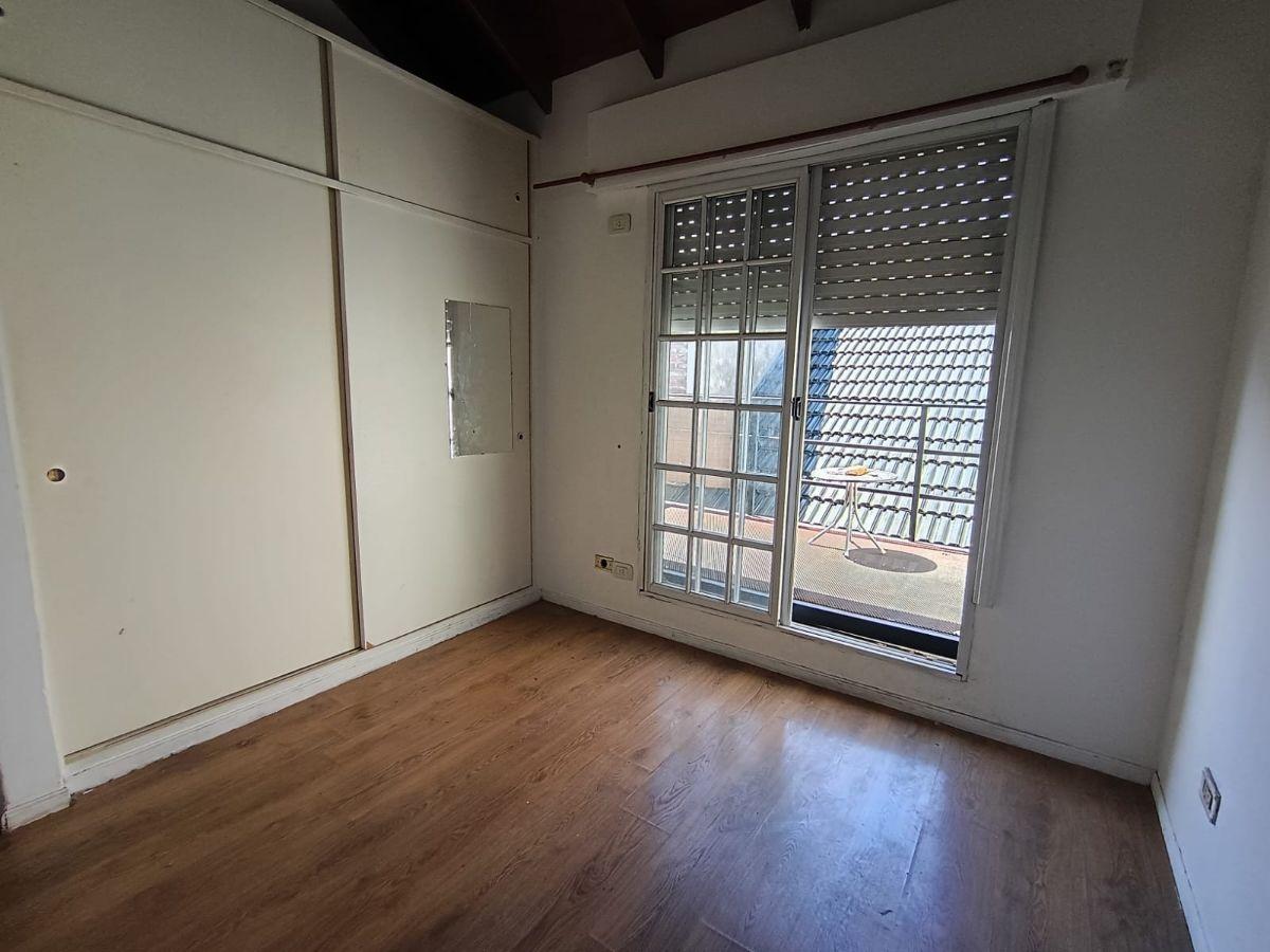 Foto de Departamento de 43 m² con 2 dormitorios en alquiler en Ramos Mejía, imagen 1