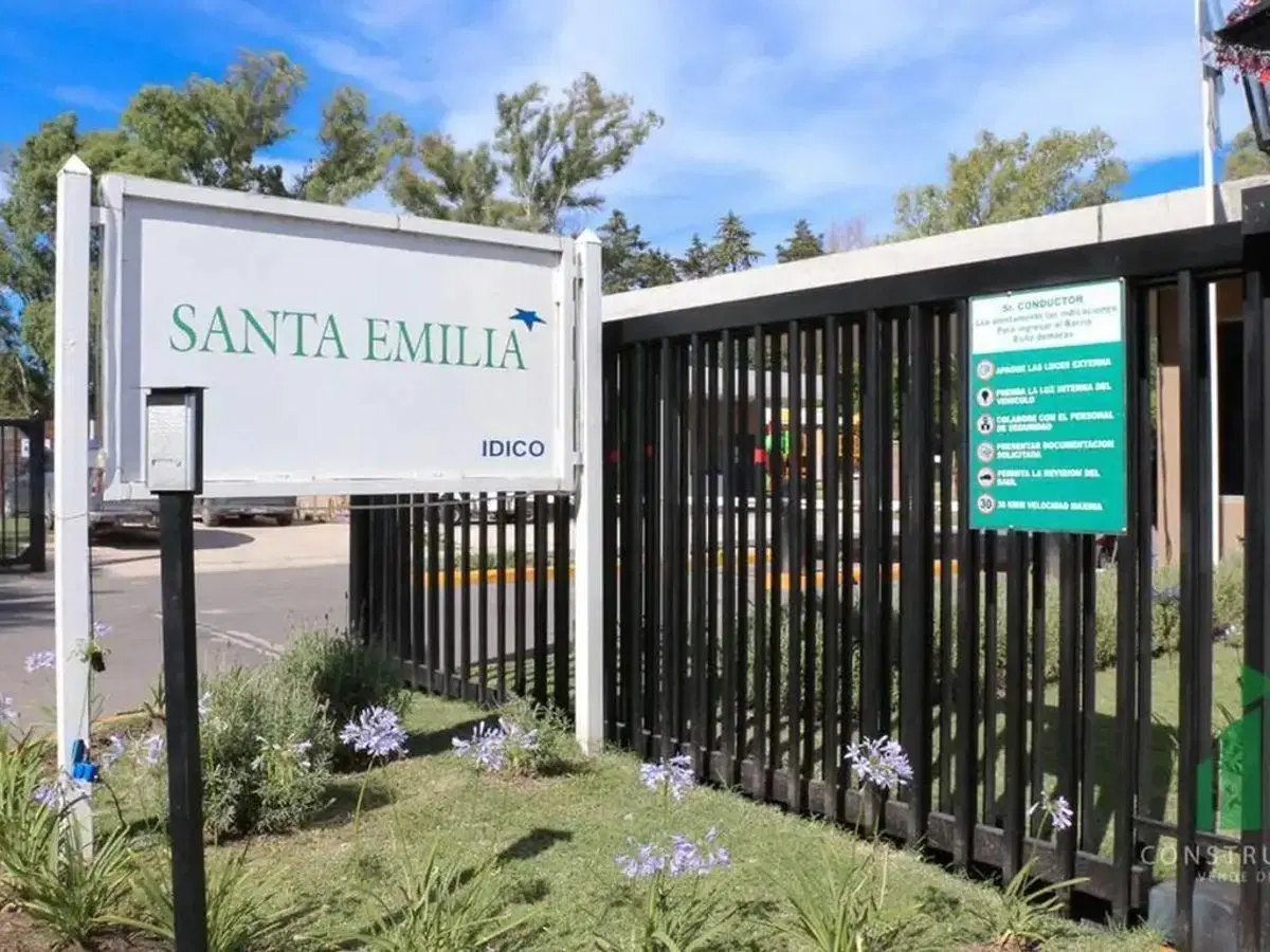 VENTA OBRA FINANCIADA, SANTA EMILIA. PLANTA BAJA 3