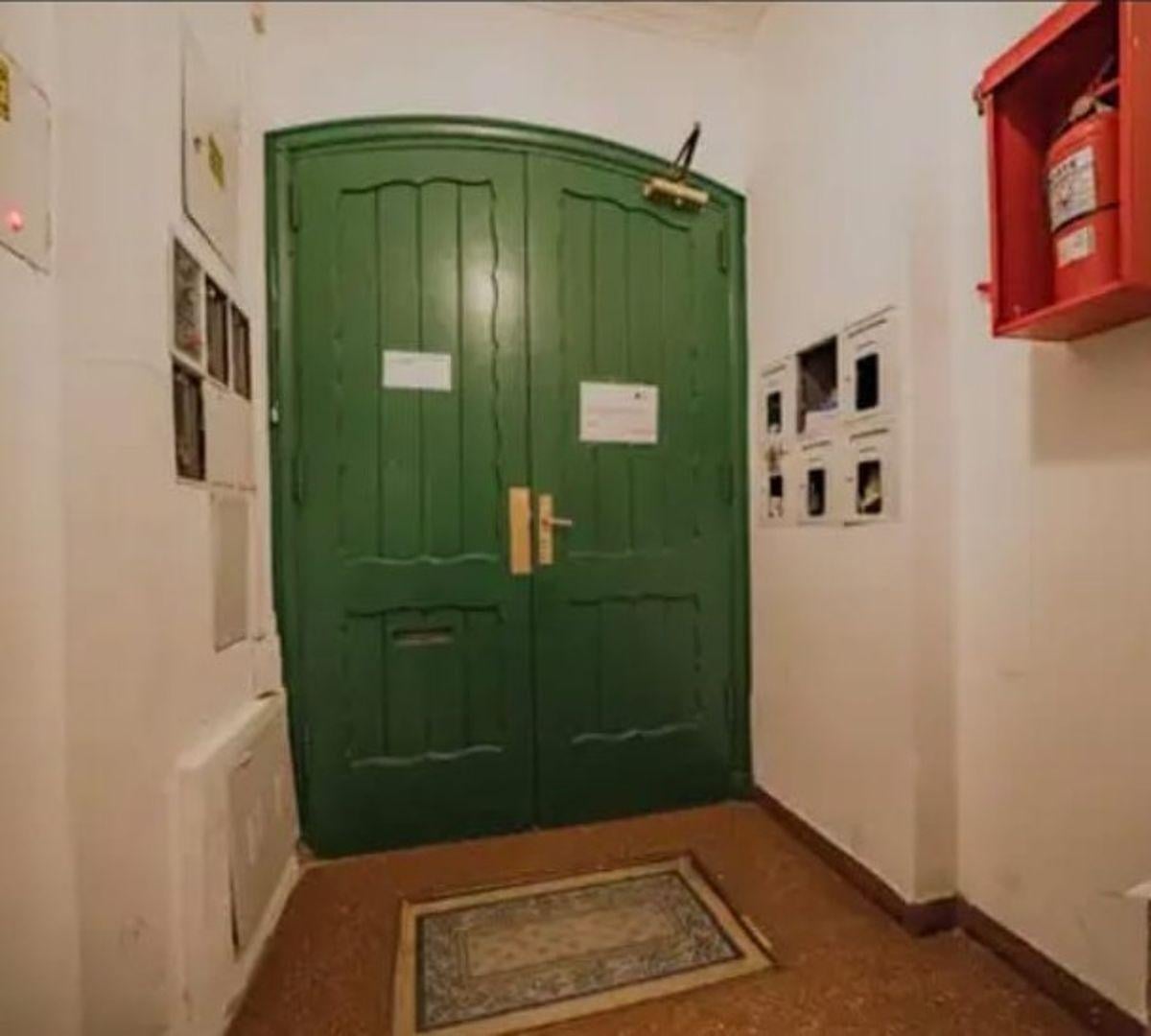 Foto de VENTA DEPARTAMENTO TIPO PH, POR ESCALERA, BAJAS EXPENSAS, imagen 3