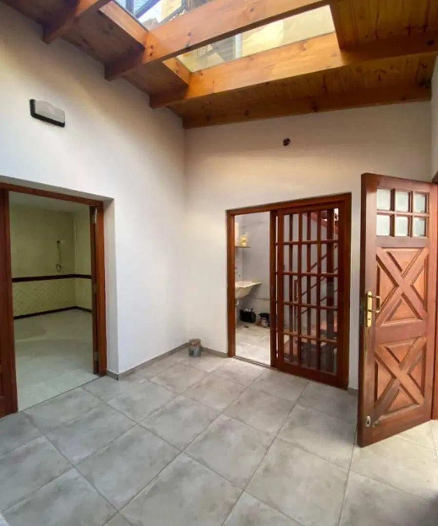 PH 4 ambientes con cochera privada, terraza, en el centro de LANÚS 4