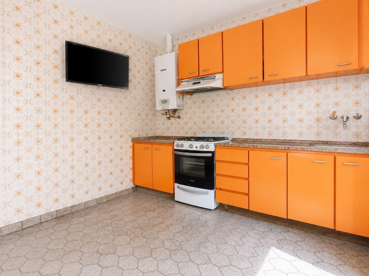 Foto de Amplio PH 2 ambientes con Patio y Terraza propia, imagen 3