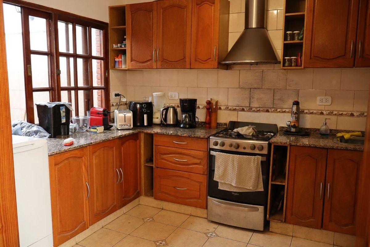 Foto de GRAN CASA 5 AMBIENTES SOBRE AV. GALICIA, imagen 3