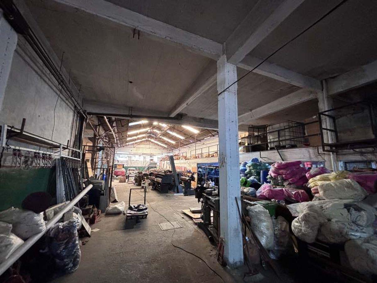 Foto de Galpon Industrial alquiler Lanus Oeste, imagen 3